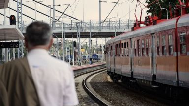 БДЖ въвежда нов национален информационен телефон с номер 02 931 11