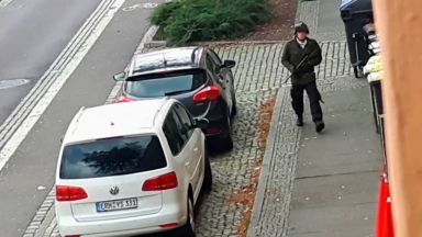 Крайнодесният екстремист Щефан Балиет извършител на атаката срещу синагога в