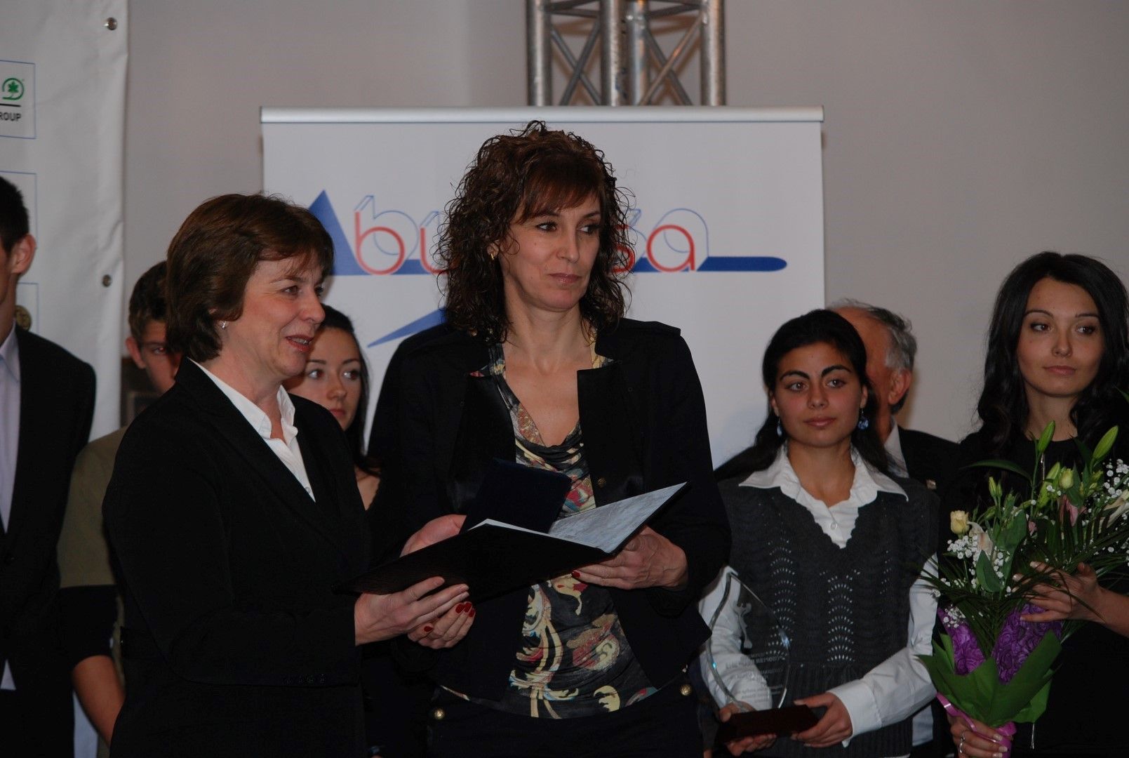 Спортни "Икари" за 2012 г., награда за момичетата от отбора