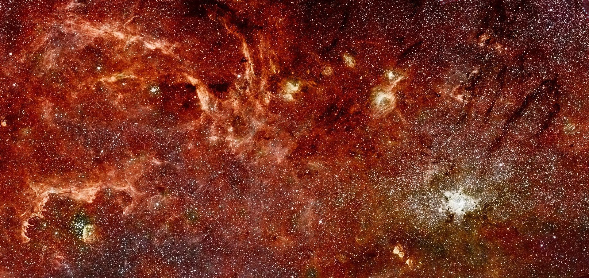 Центърът на Млечния път, видян в инфрачервения спектър
