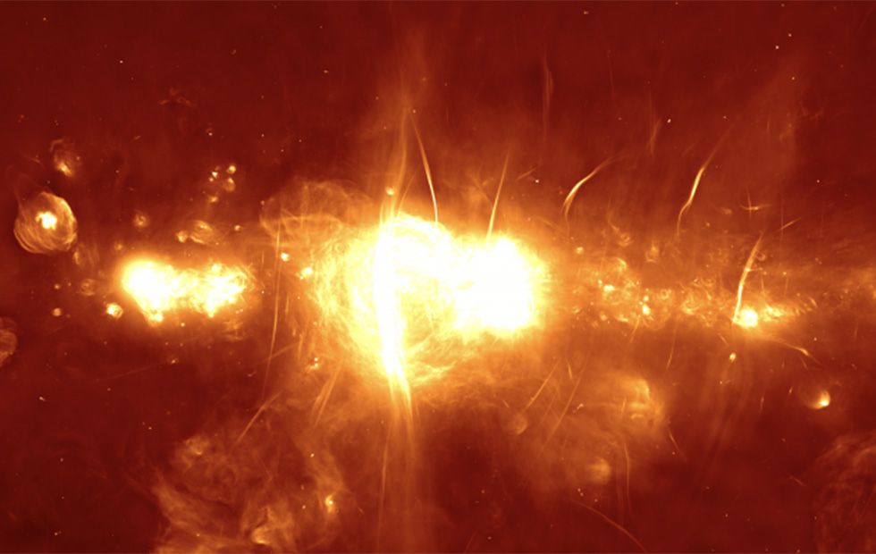 Центърът на Млечния път, заснет с радио телескоп