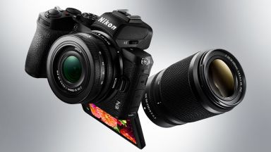 Nikon представи фотоапарат за потребителите на Instagram
