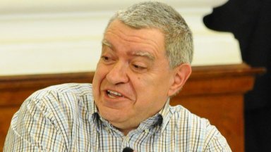 Михаил Константинов пред Dir.bg: При блокаж решението е да се иска тълкуване от КС по спешност