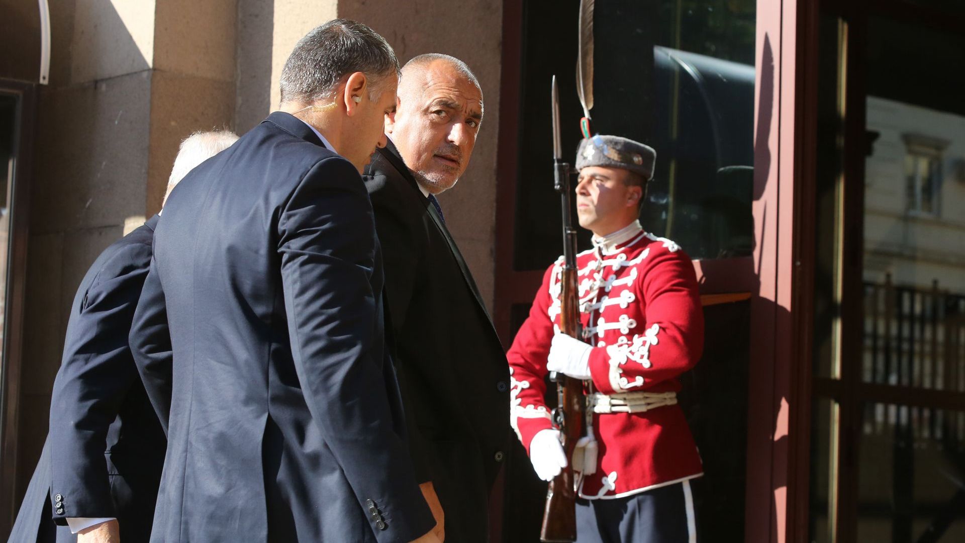 България подкрепя споразумението за бежанците с Турция а не операцията