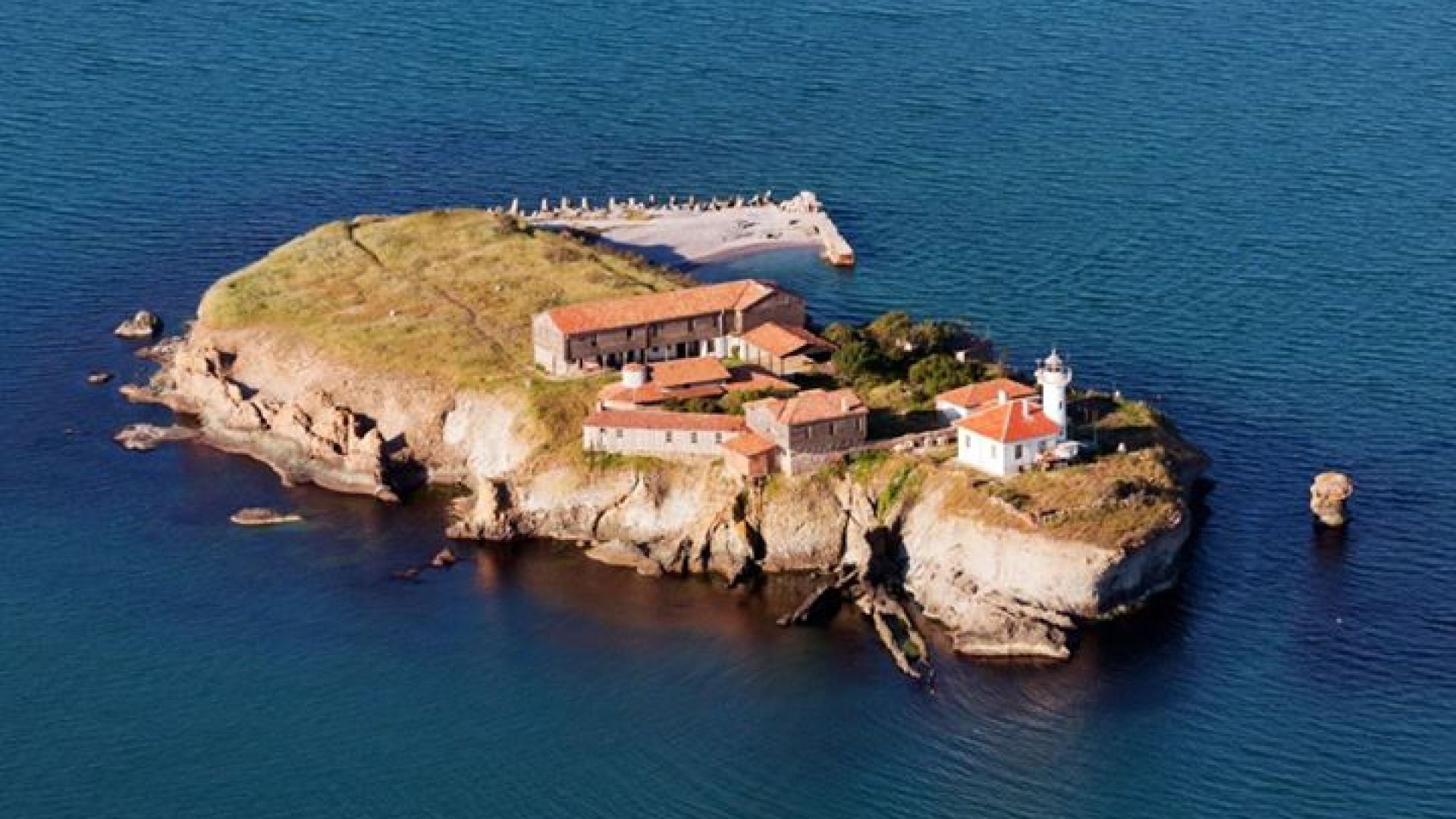 Oбщина Бургас в готовност да поднови посещенията на остров "Света Анастасия"