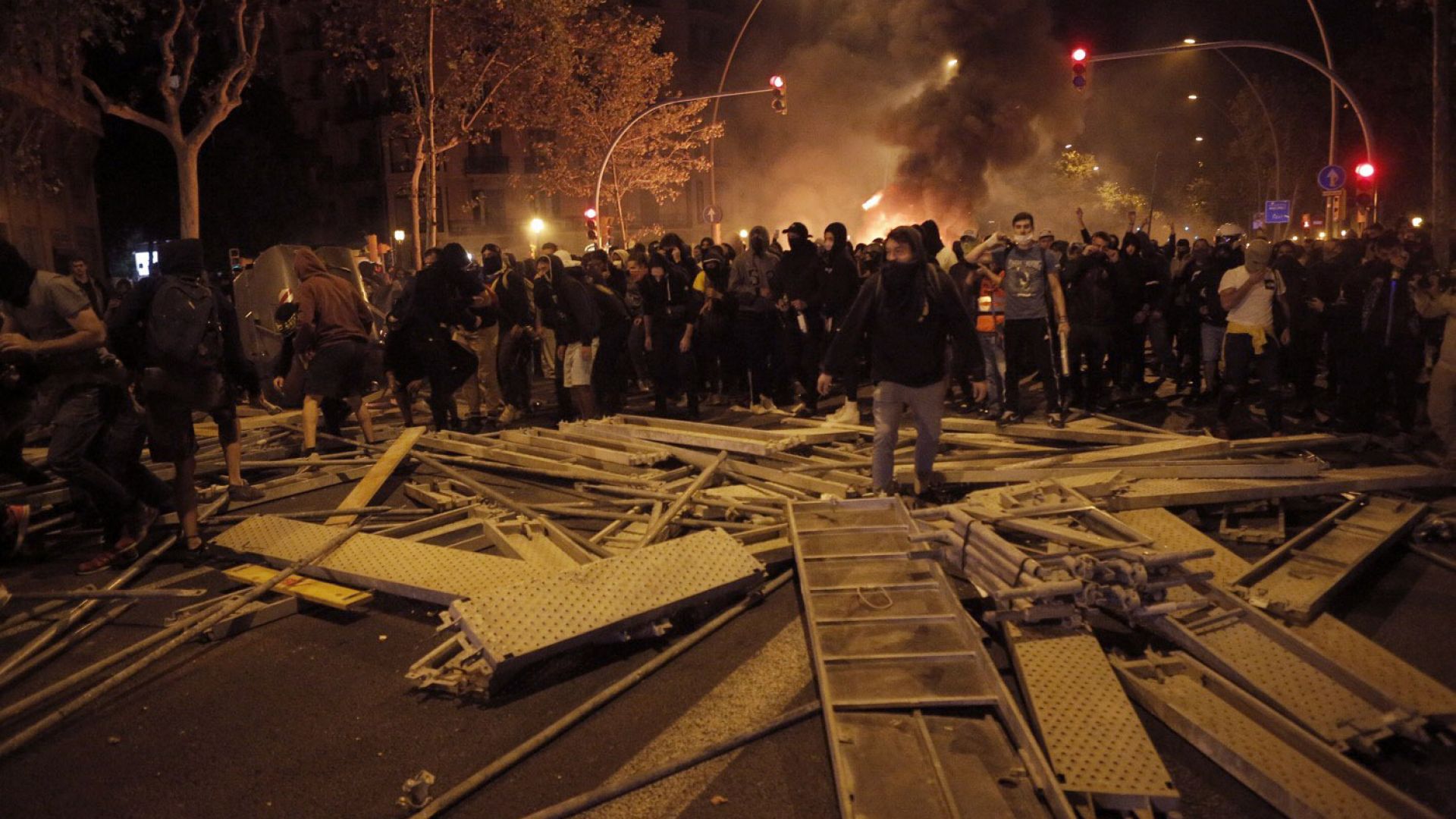 За тази вечер в социалните мрежи отново е свикана демонстрация