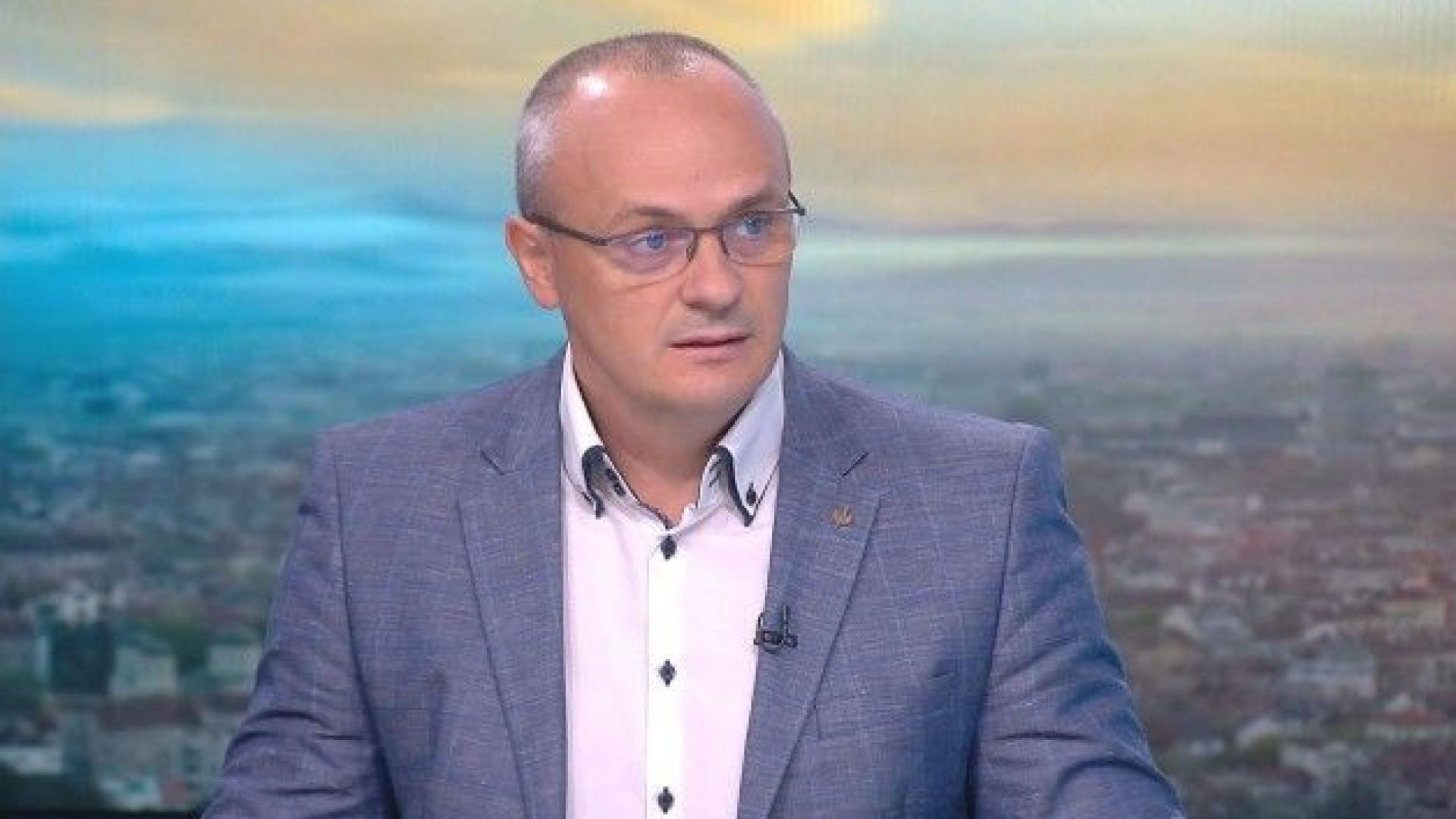 Ситуацията около брекзит не беше по различна през март когато бившия