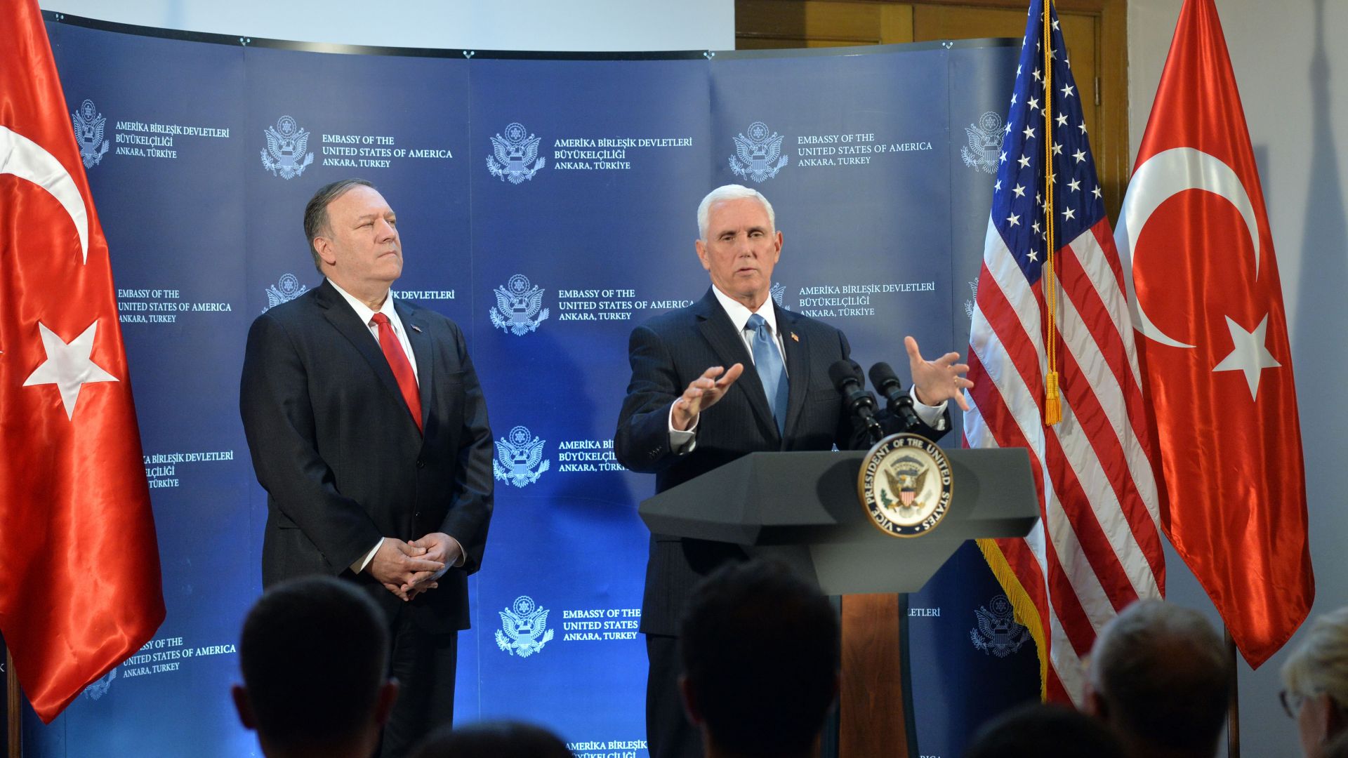 Спорадични боеве се водят и тази сутрин в пограничния град