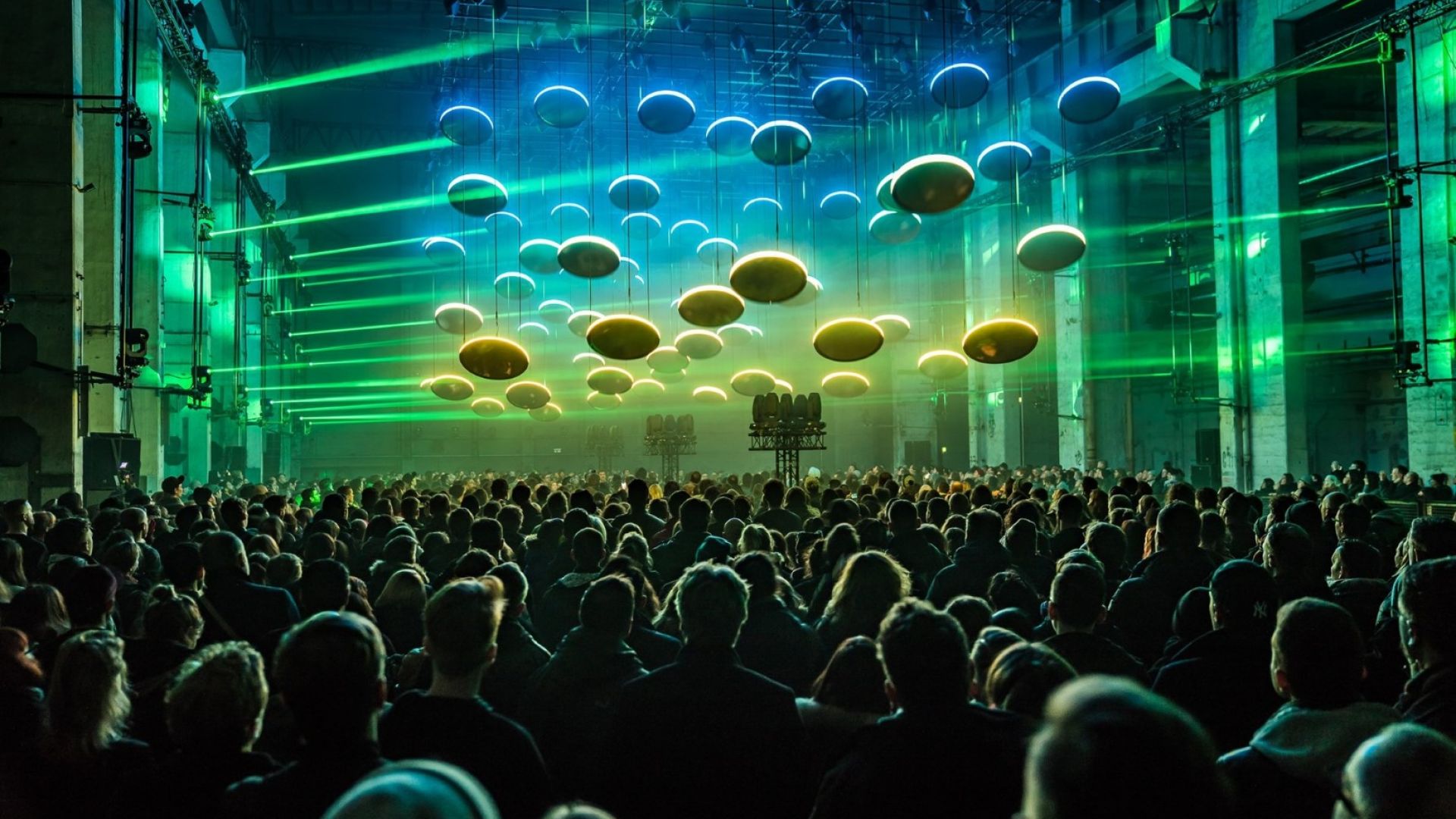 Амстердам е столицата на електронната музика през октомври