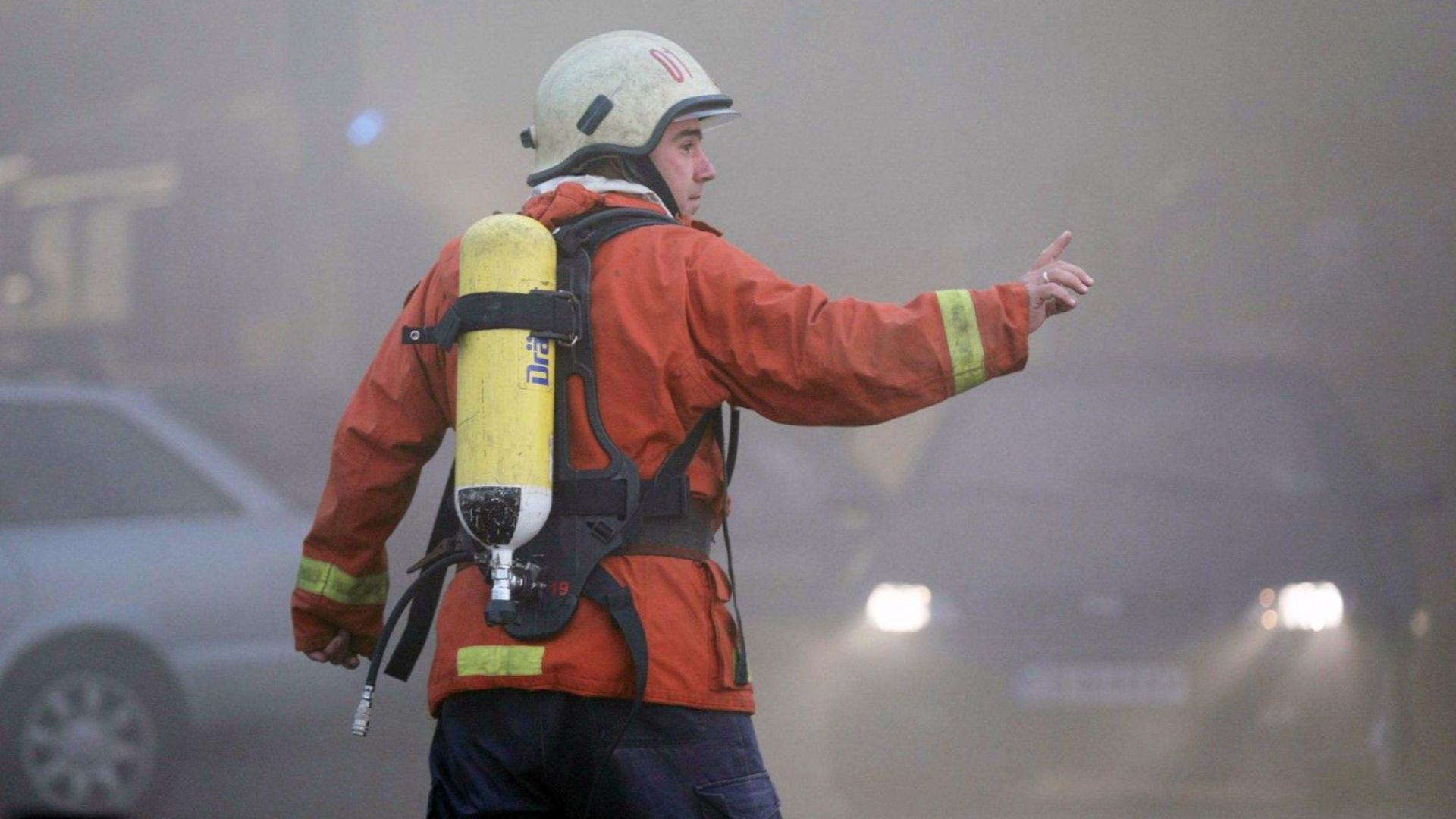 Голям пожар горя в столичния ресторант Кошарите в района на