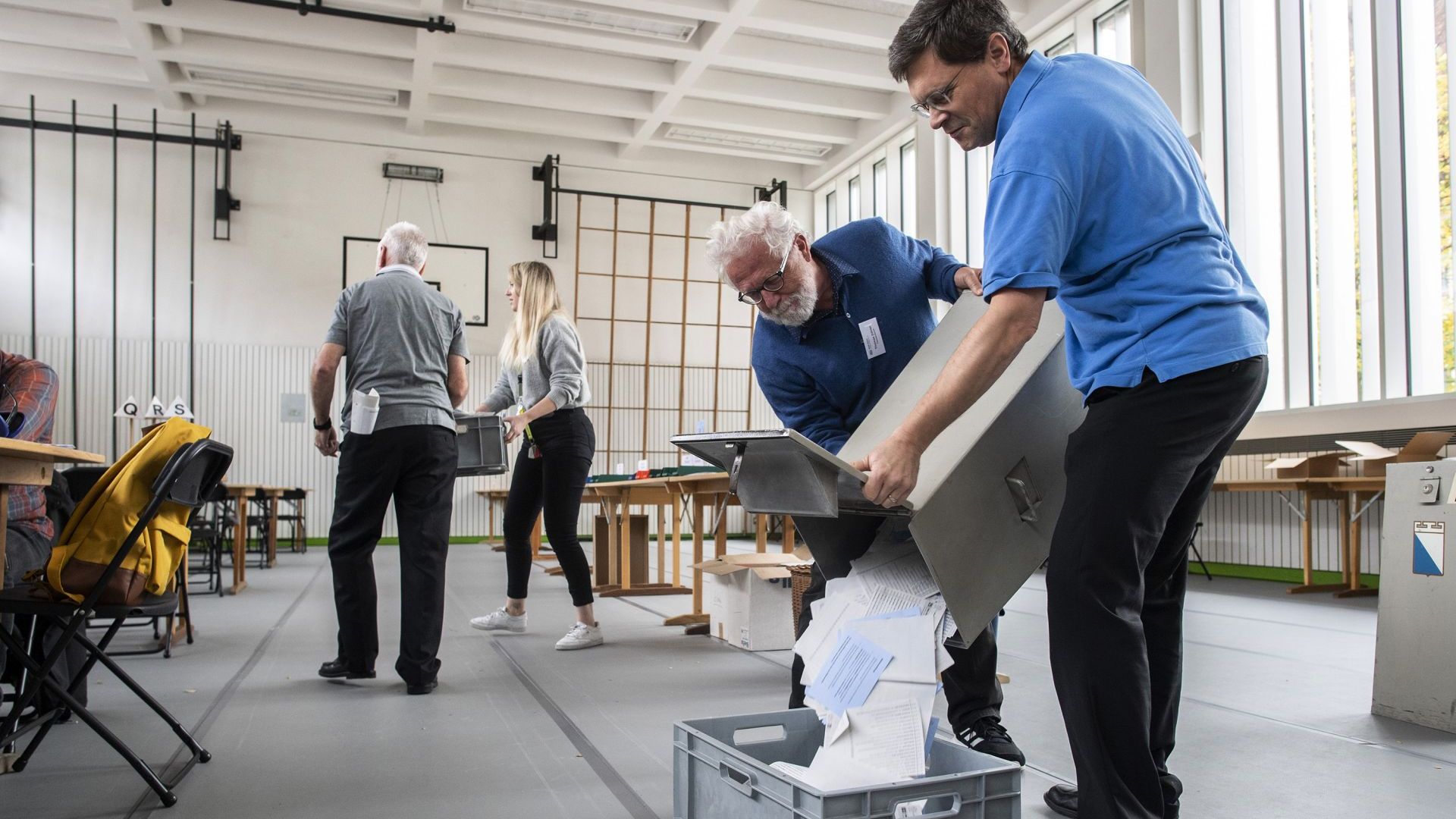 Зелените печелят места на парламентарните избори в Швейцария но националистическата