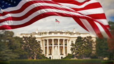 Украйна поиска от САЩ да й предостави касетъчни боеприпаси съобщава