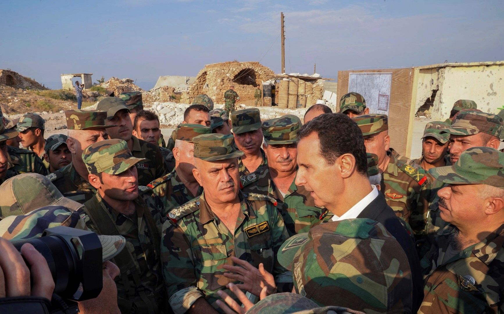 Башар Асад сред военните: Битката за Идлиб е основата за излизане от хаоса 
