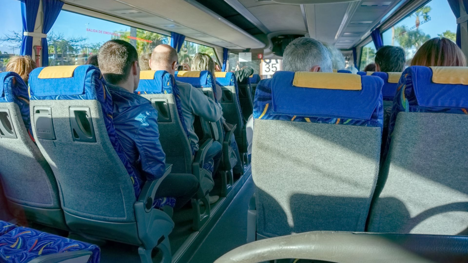 Спряха автобус с 30 туристи, тръгнали на екскурзия към Рилския манастир
