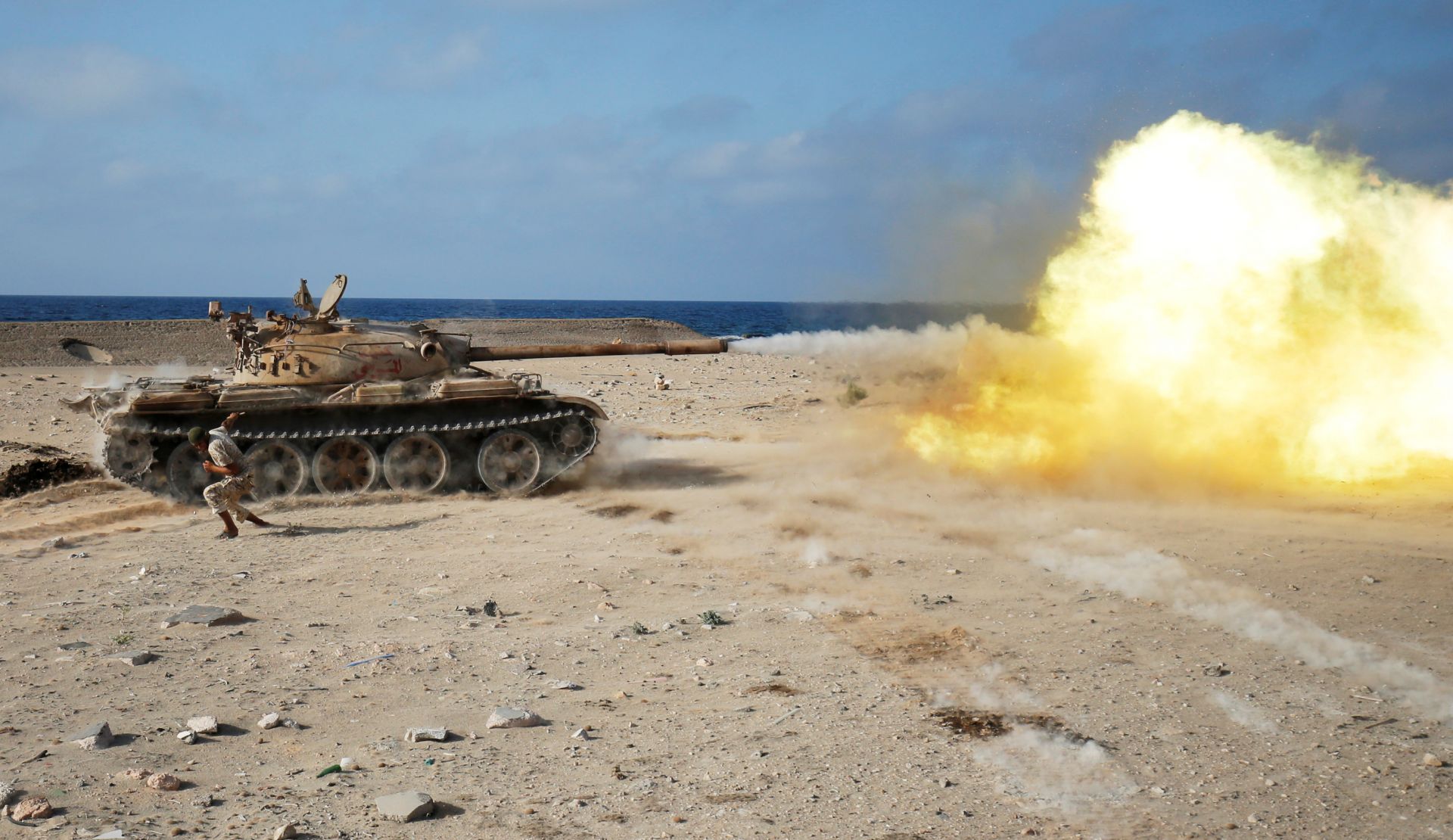 Т-55 се ползва от участниците в конфликта в Либия
