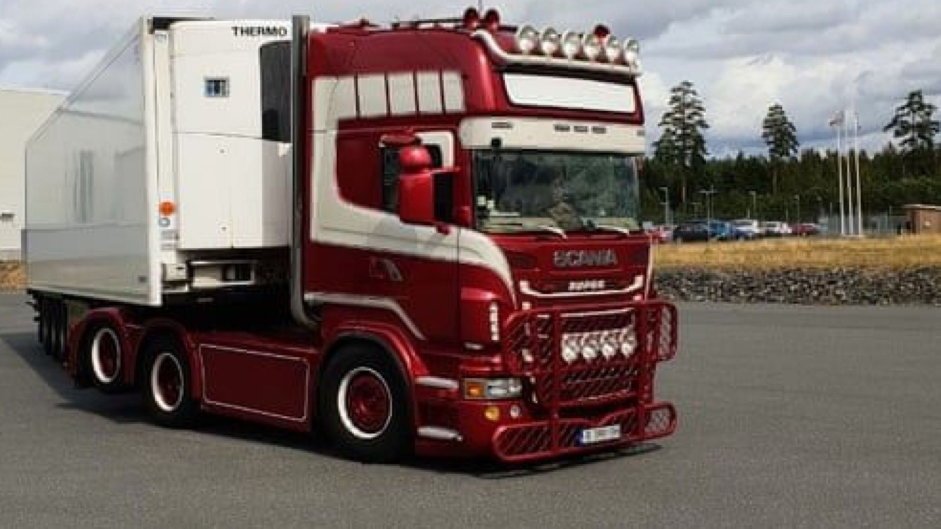 Виж още Започна идентифицирането на 39 те починали в българския камион