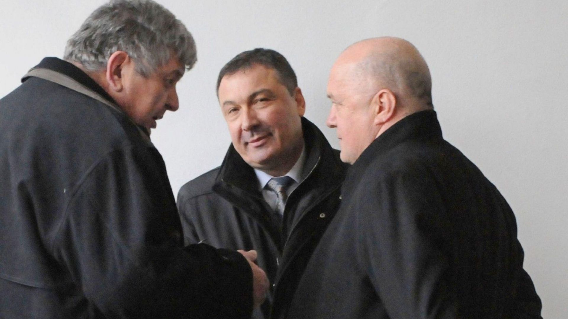 По 100 лв на гласоподавател обещавали от заловената престъпна група