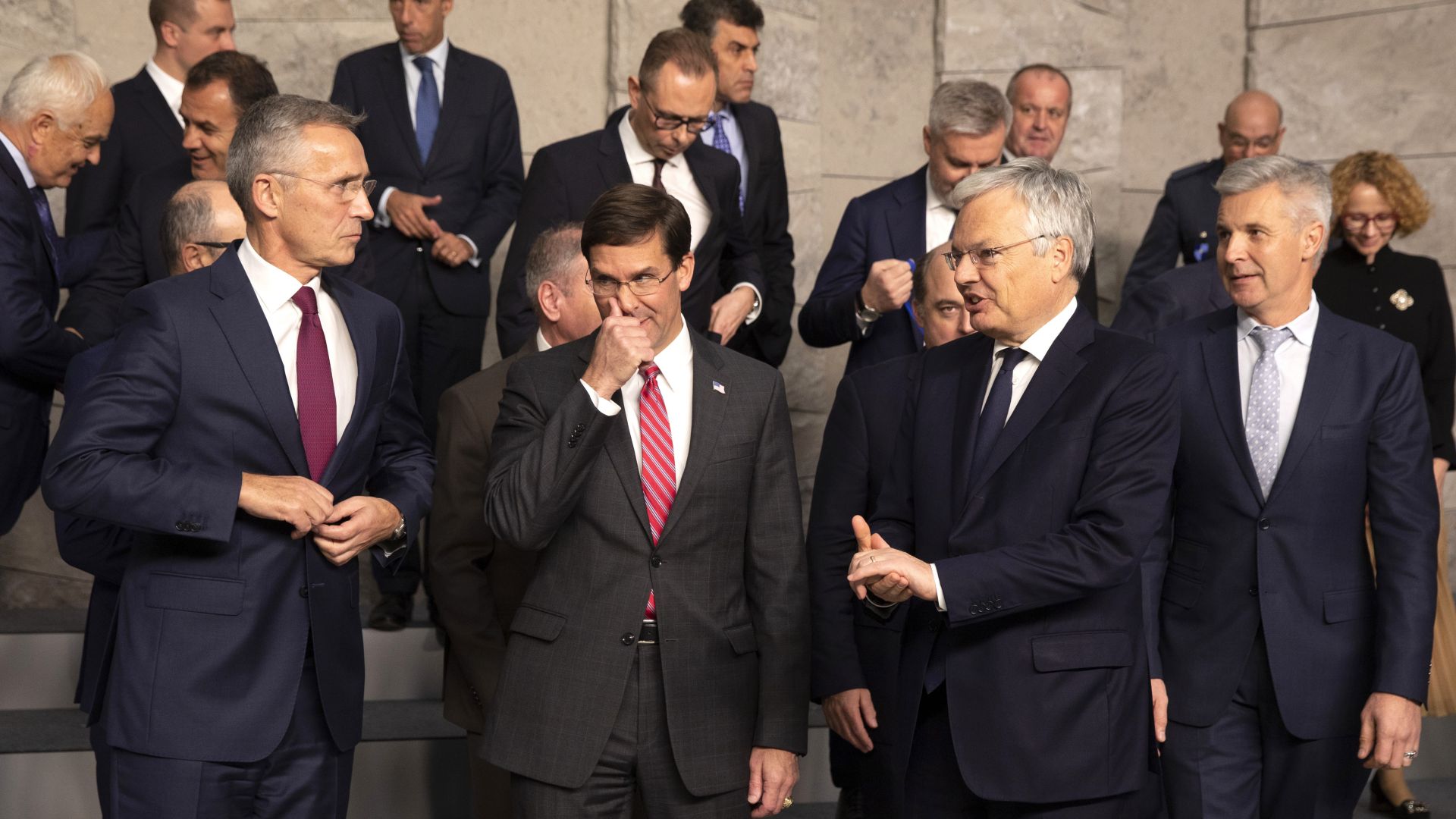 Силите на място в Североизточна Сирия носят отговорността за това