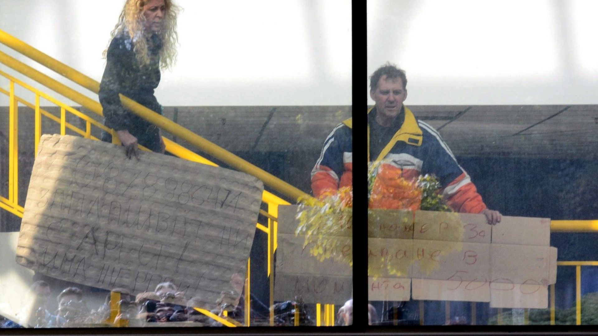 В Арена Армеец ще се влиза през три входа а