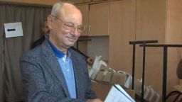Ахмед Доган сред първите гласували