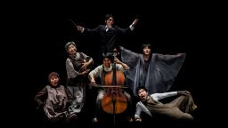 Японският театър "Ашибуе" представя част от спектакъл на български език