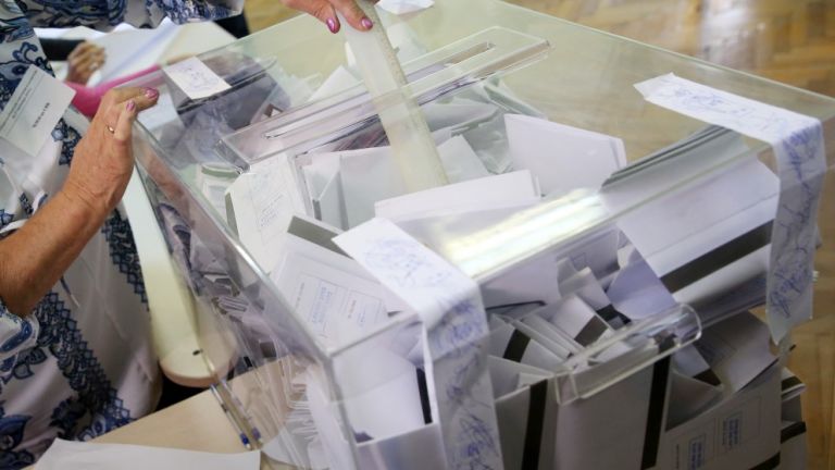 Видеозаснемането на обработването на изборните резултати в секционните комисии ще