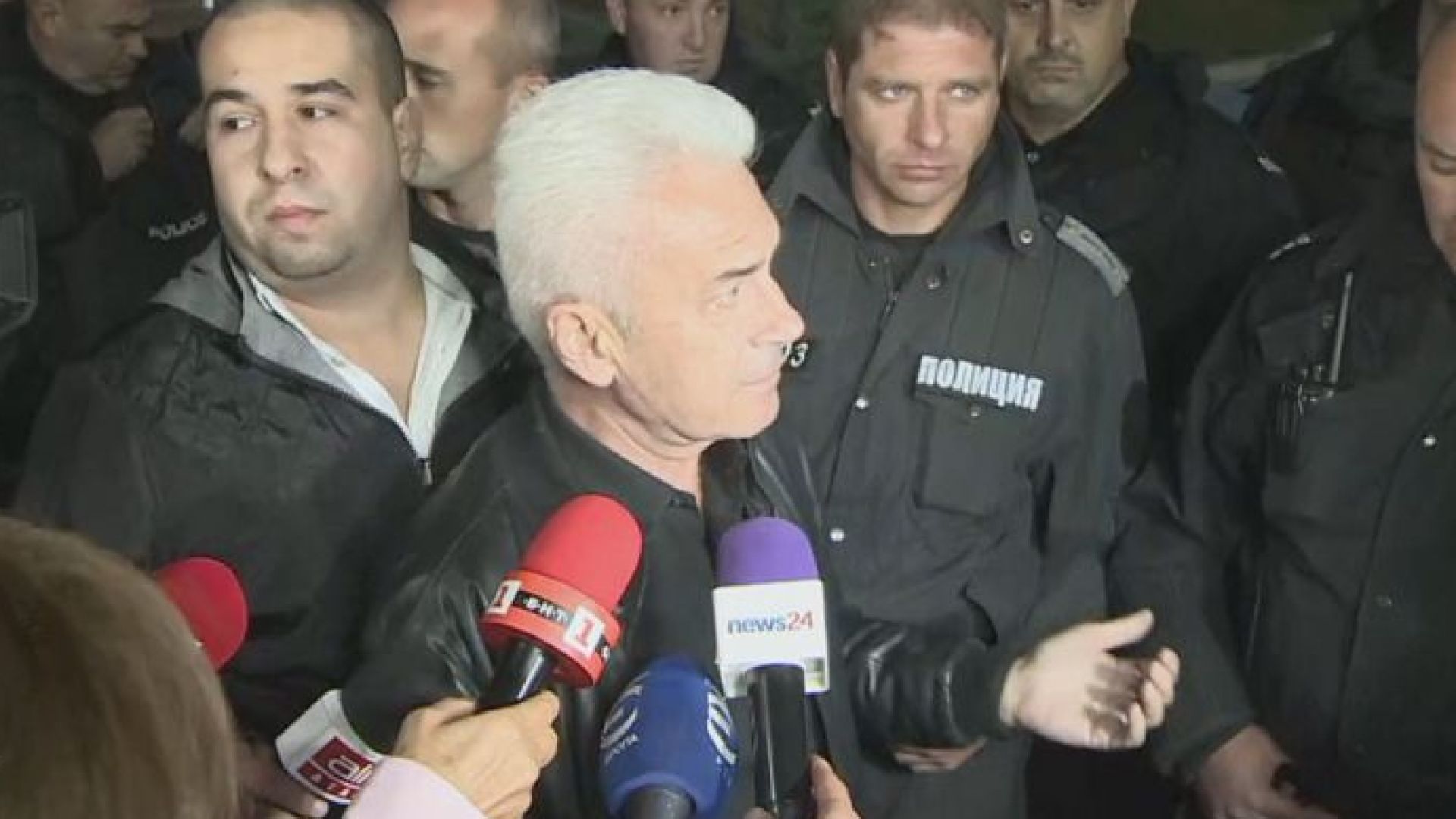 Лидерът на Атака Волен Сидеров отново предизвика скандал Малко след