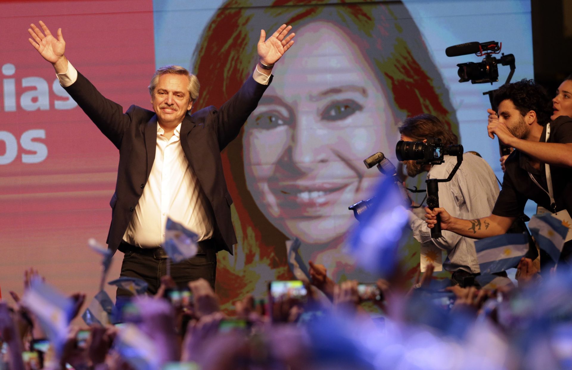 Лявоцентристкият кандидат Алберто Фернандес
