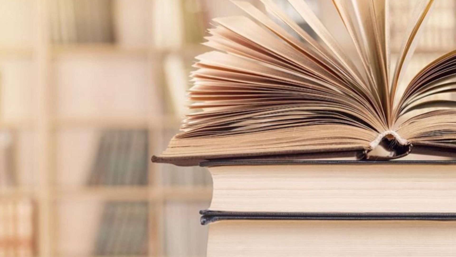 Възрожденско читалище Зора и Дружеството на писателите канят русенци на