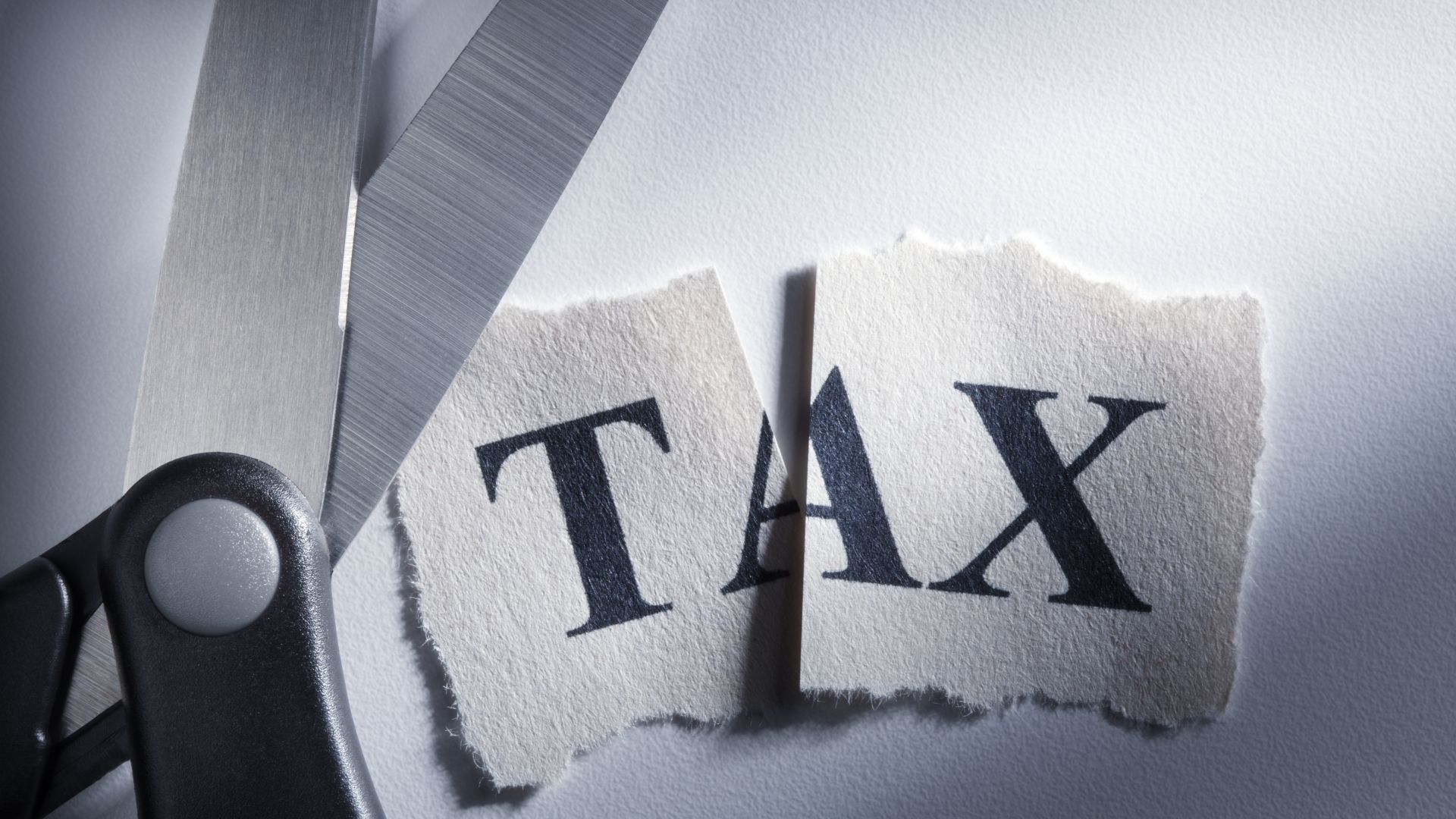 Срокът за обявяване на доходите и плащане на данъци е 30 април