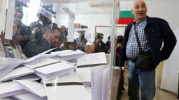 ЦИК: 18,28% е избирателната активност до обяд, в Пловдив и Варна най-слабо гласуват