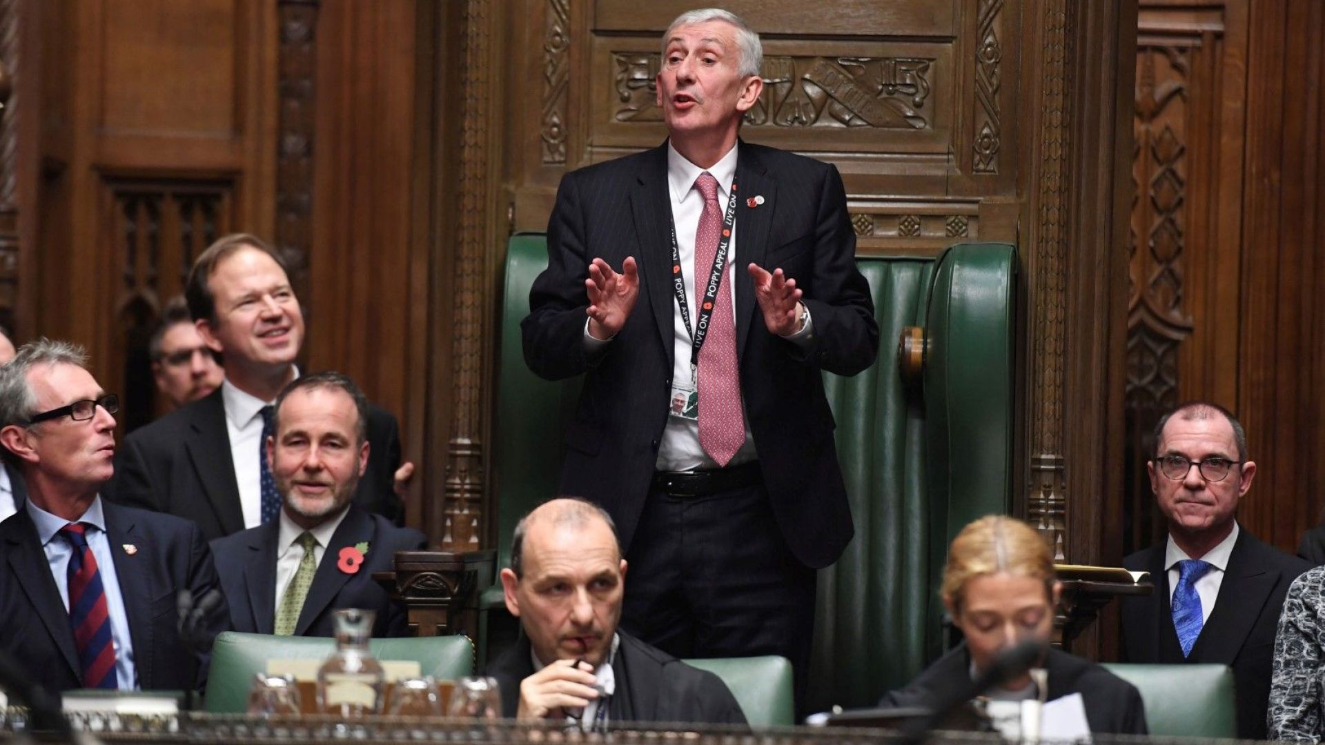 Депутатът от опозиционната Лейбъристка партия Линдзи Хойл бе избран снощи