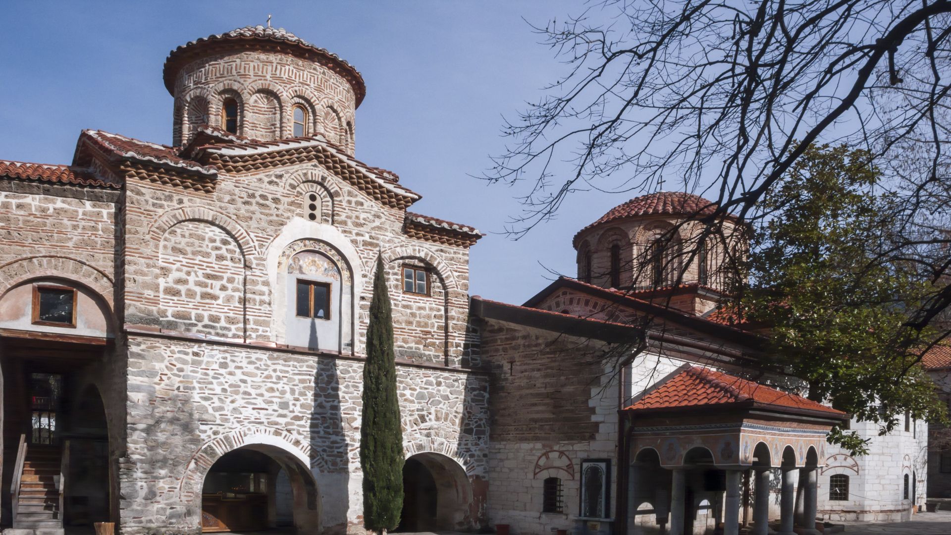 Ръководството на Бачковския манастир има намерение да изгради поклоннически център