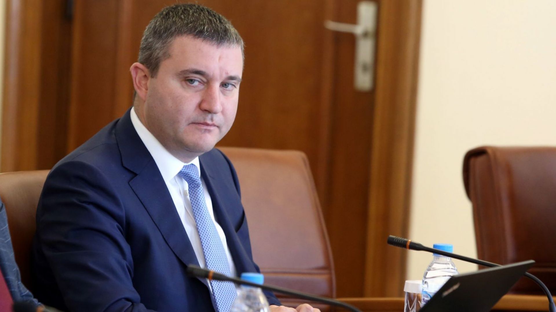 Горанов: Не приемам такова изявление от президента, това е емоционална реакция на Радев