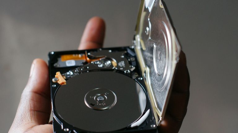 Графенът дава надежда за по-способни хард дискове