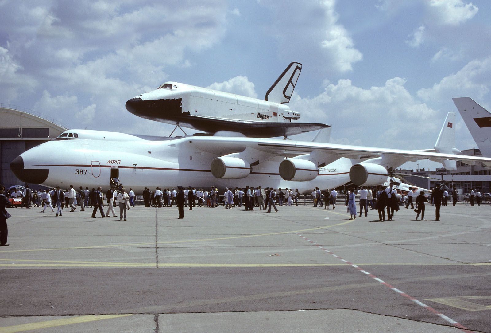 Буран през 1988 г.