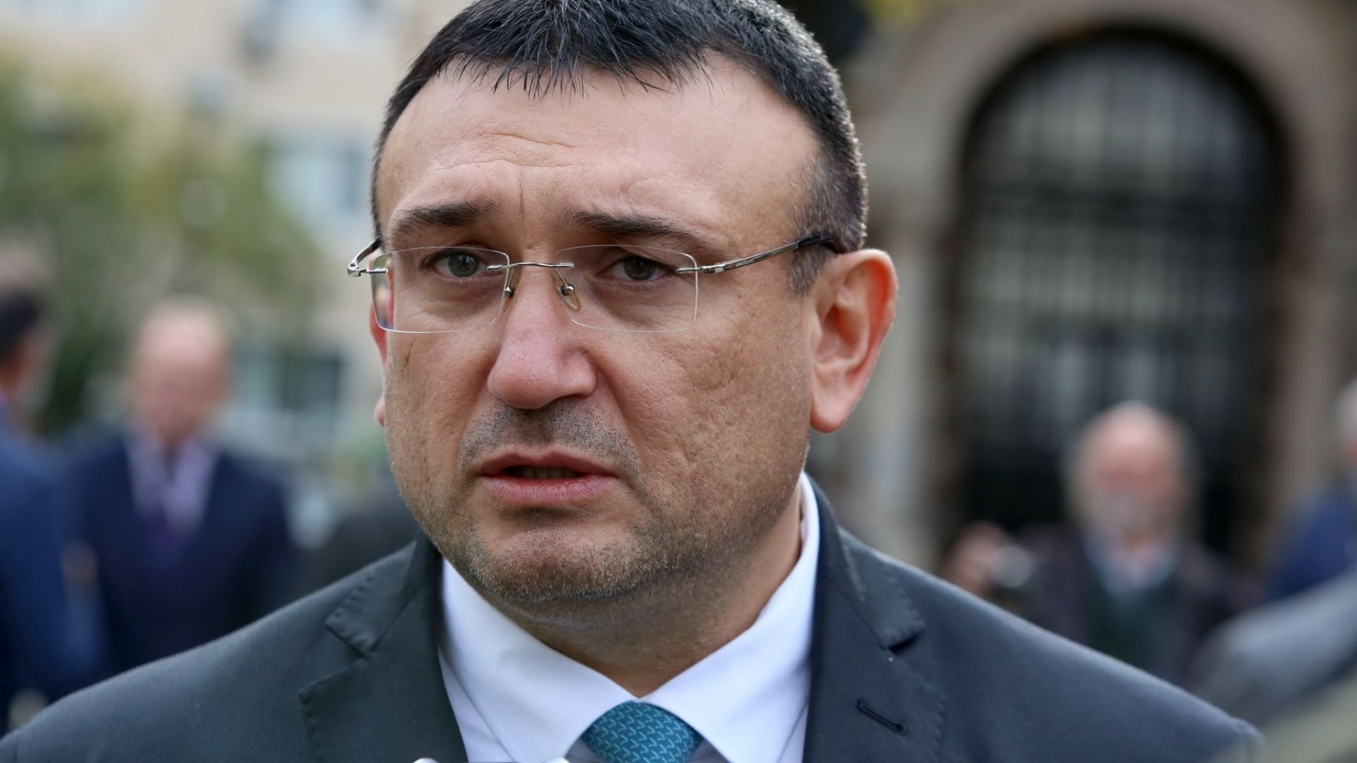 Министърът на вътрешните работи Младен Маринов отхвърли твърденията че полицията