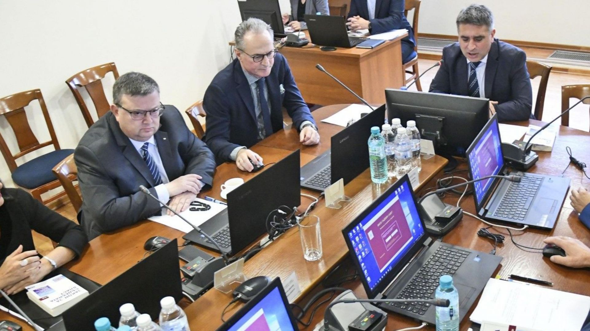 ВСС повтаря гласуването за нов главен прокурор