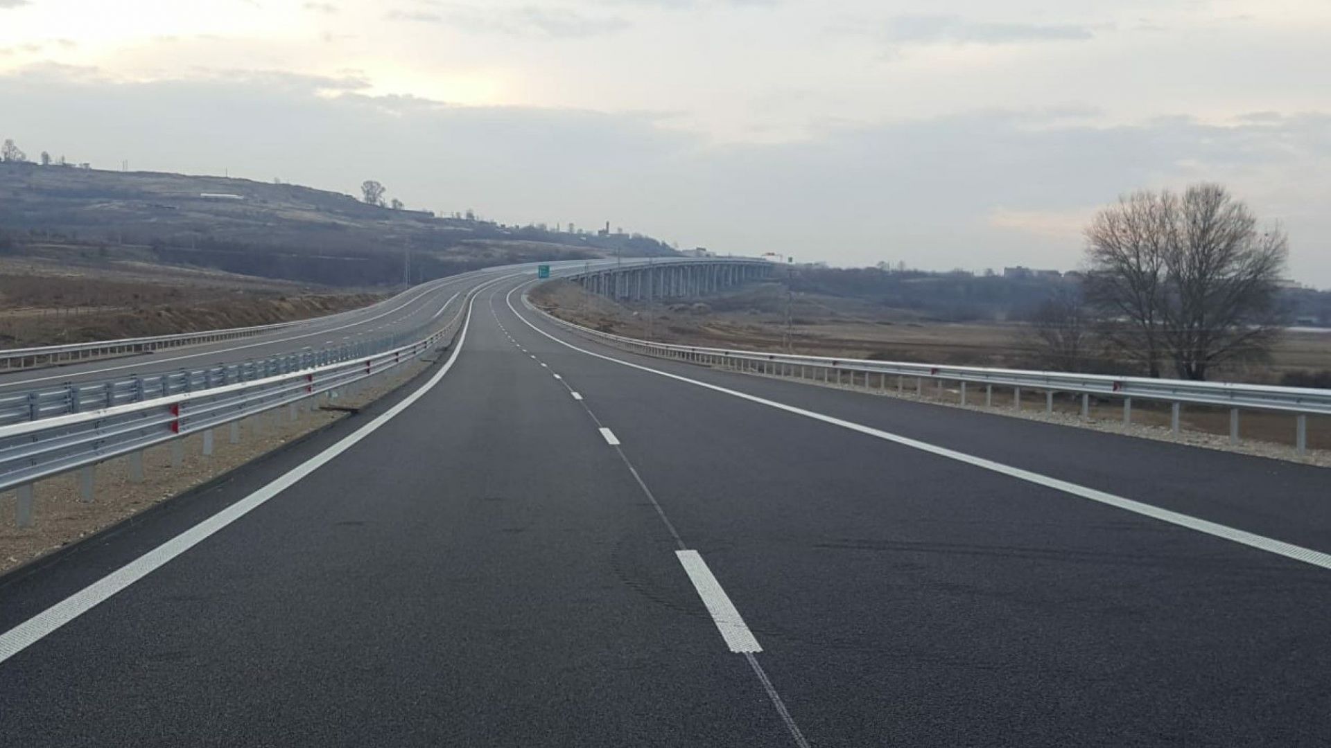 Възможно е за три часа да се пътува с лек