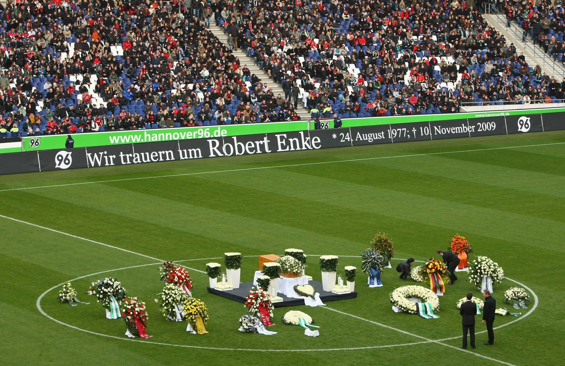 Стадионът в Хановер, 12 ноември 2009 г.