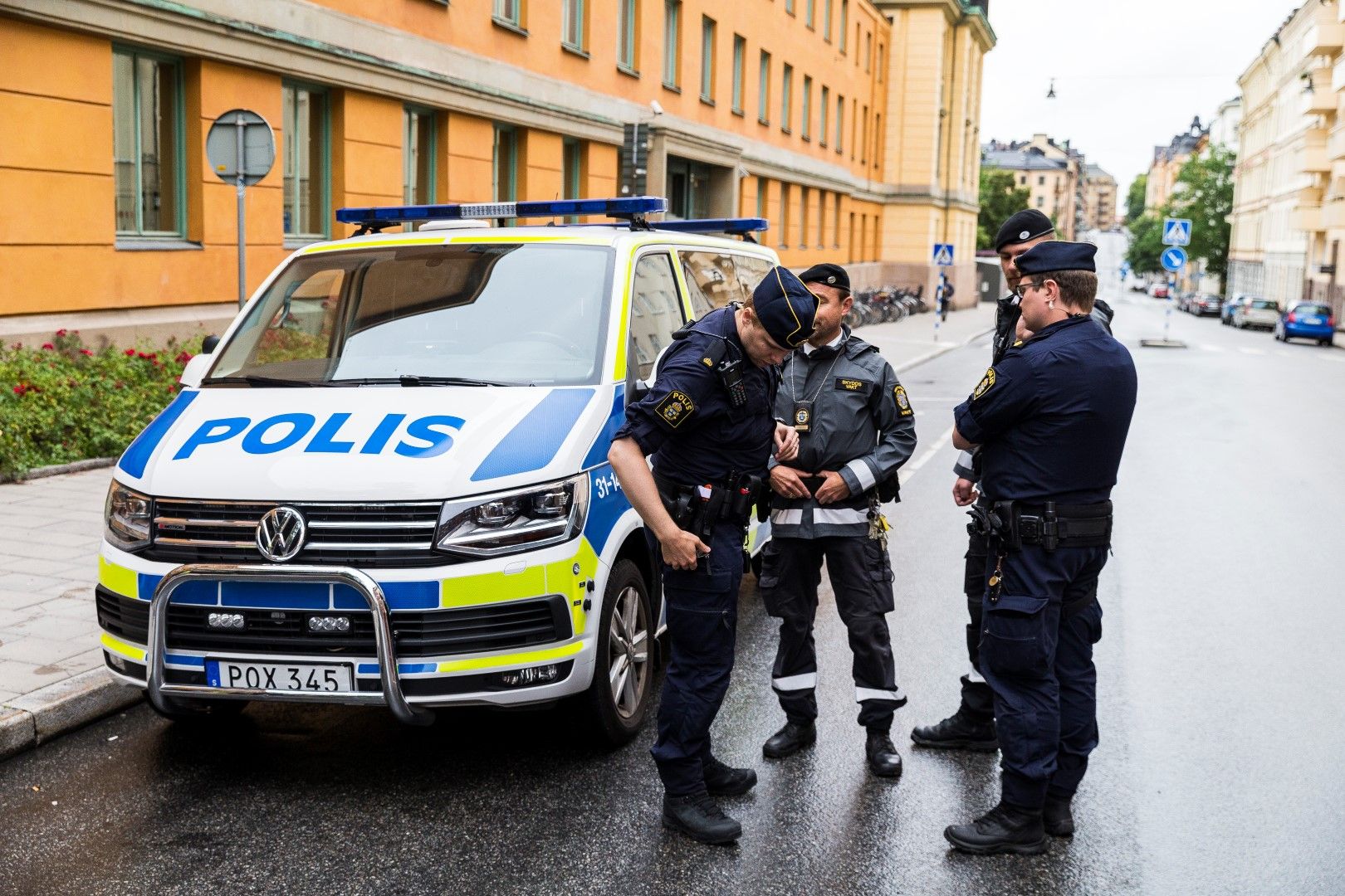 Повечето от извършителите на престрелките са израснали в зони, които шведската полиция квалифицира като "уязвими"