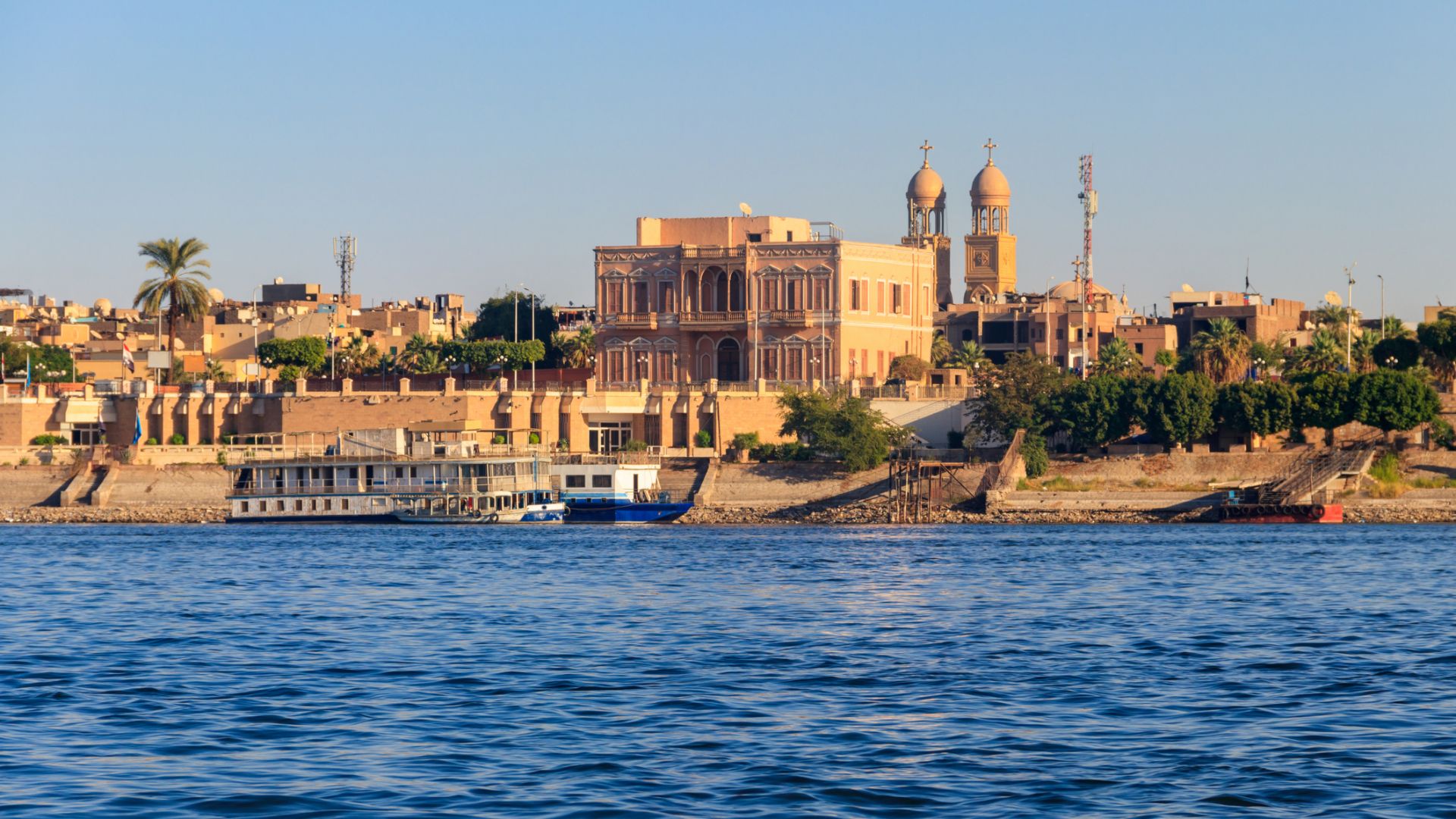 Живописен Египет: Круиз по река Нил