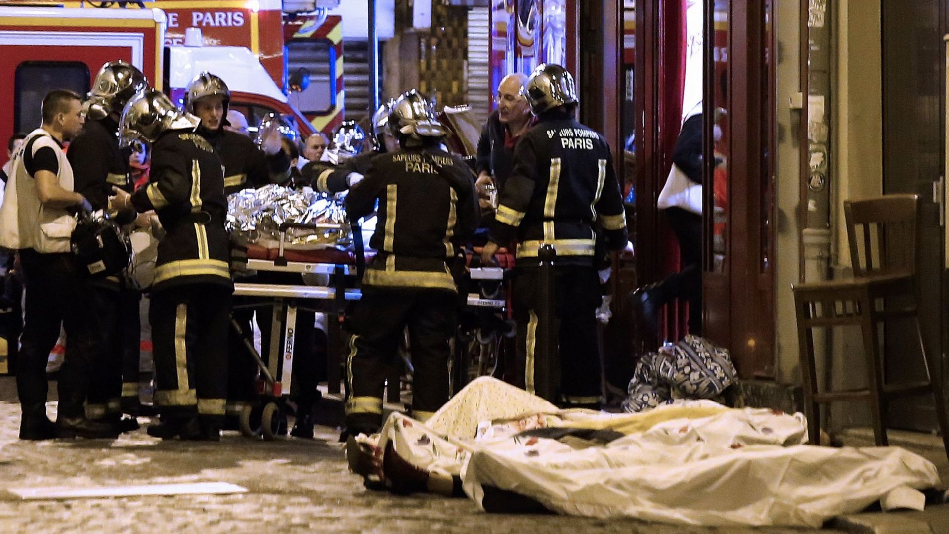 Когато терористите от ИДИЛ атакуват публиката на рокконцерт в зала