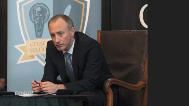 МОН обмисля дуална форма на обучение и в университетите