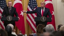 Тръмп прие Ердоган в Белия дом, бил му "голям фен" (видео)