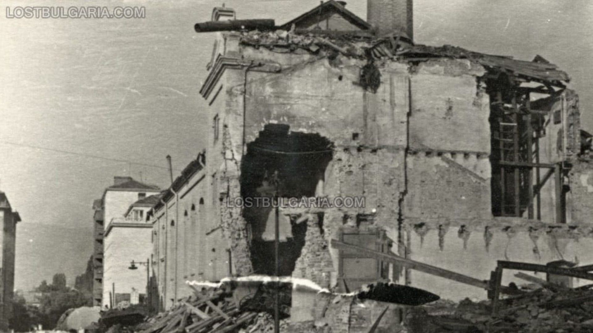 На 14 ноември 1943 година е един от най тежките дни