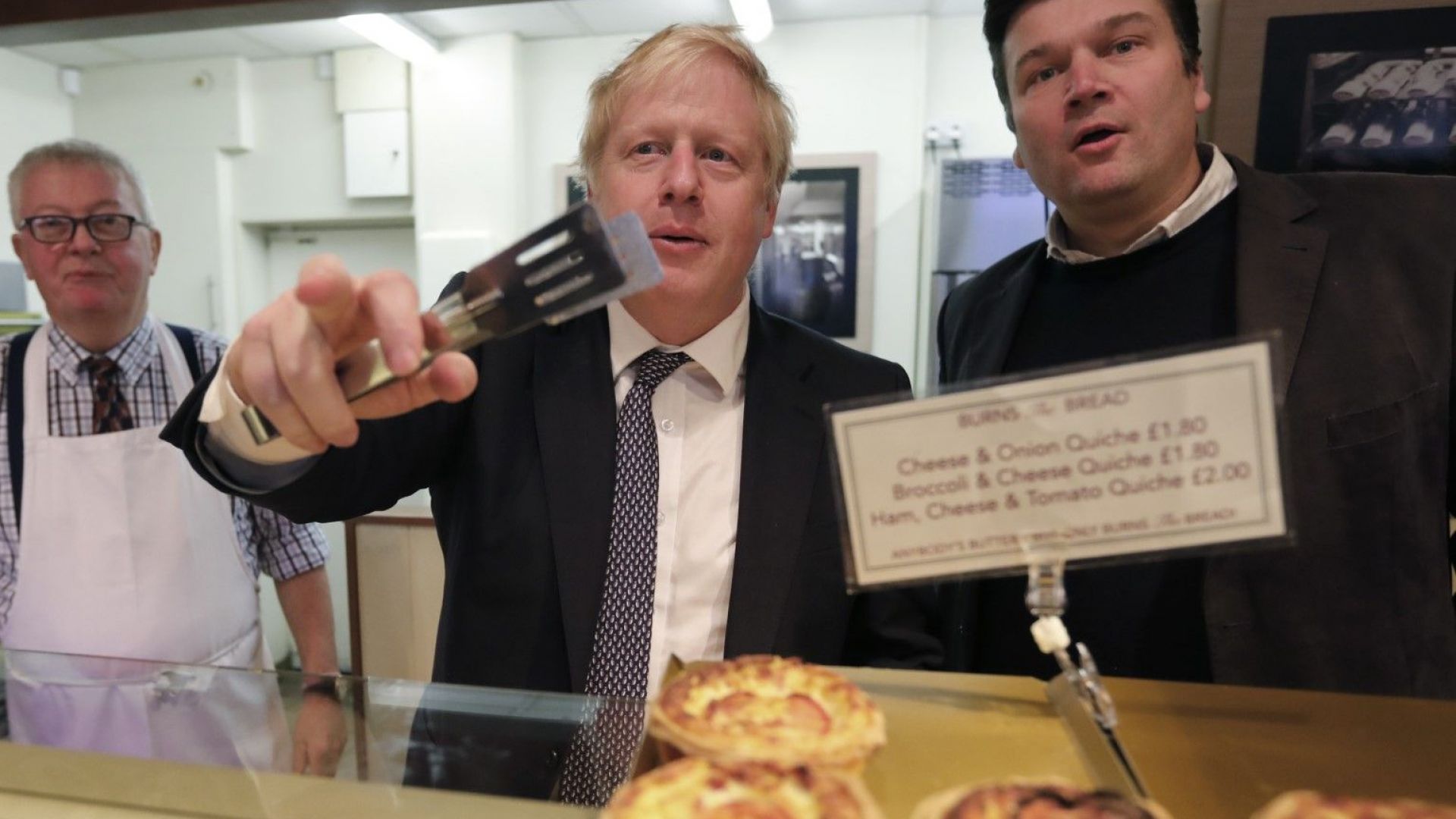 Говорители на Европейската комисия допуснаха възможността институцията да се обърне