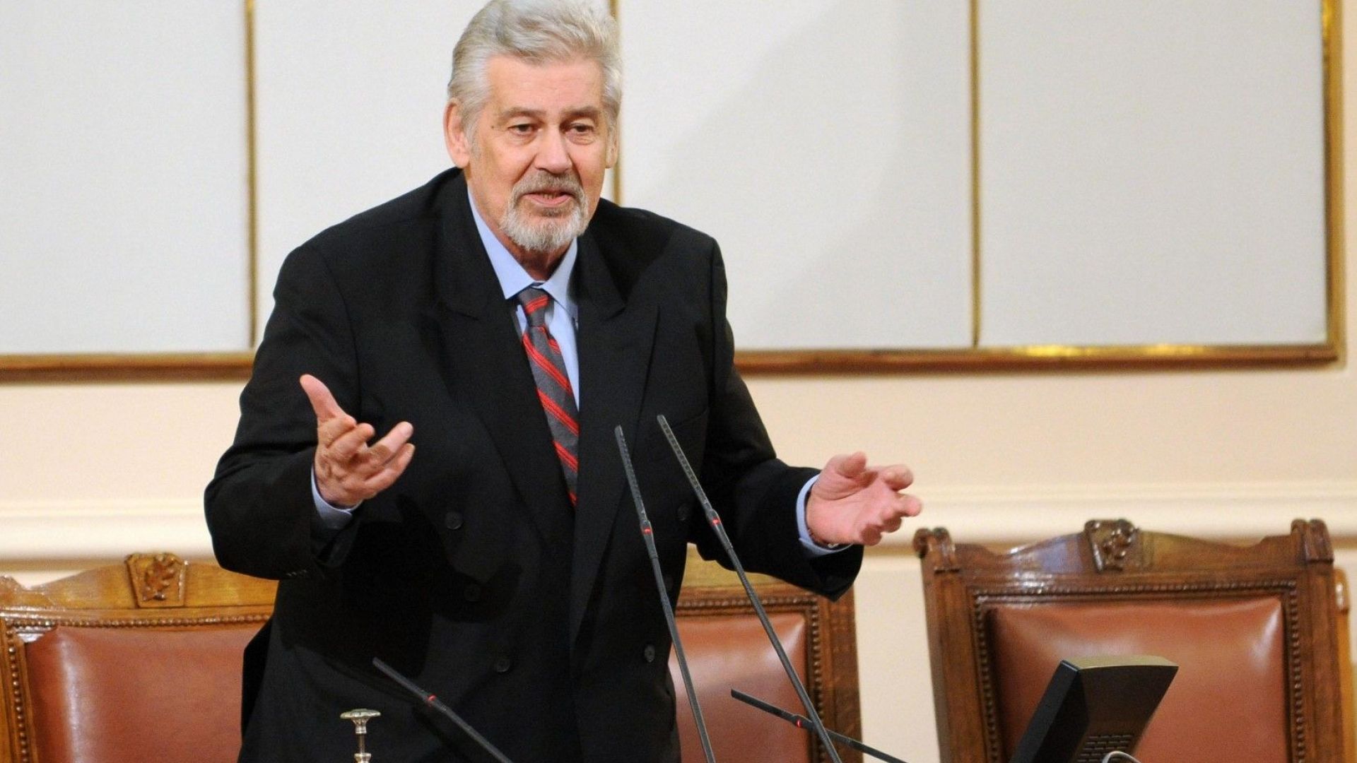 Легендата на българските кино и театър Стефан Данаилов е излязъл