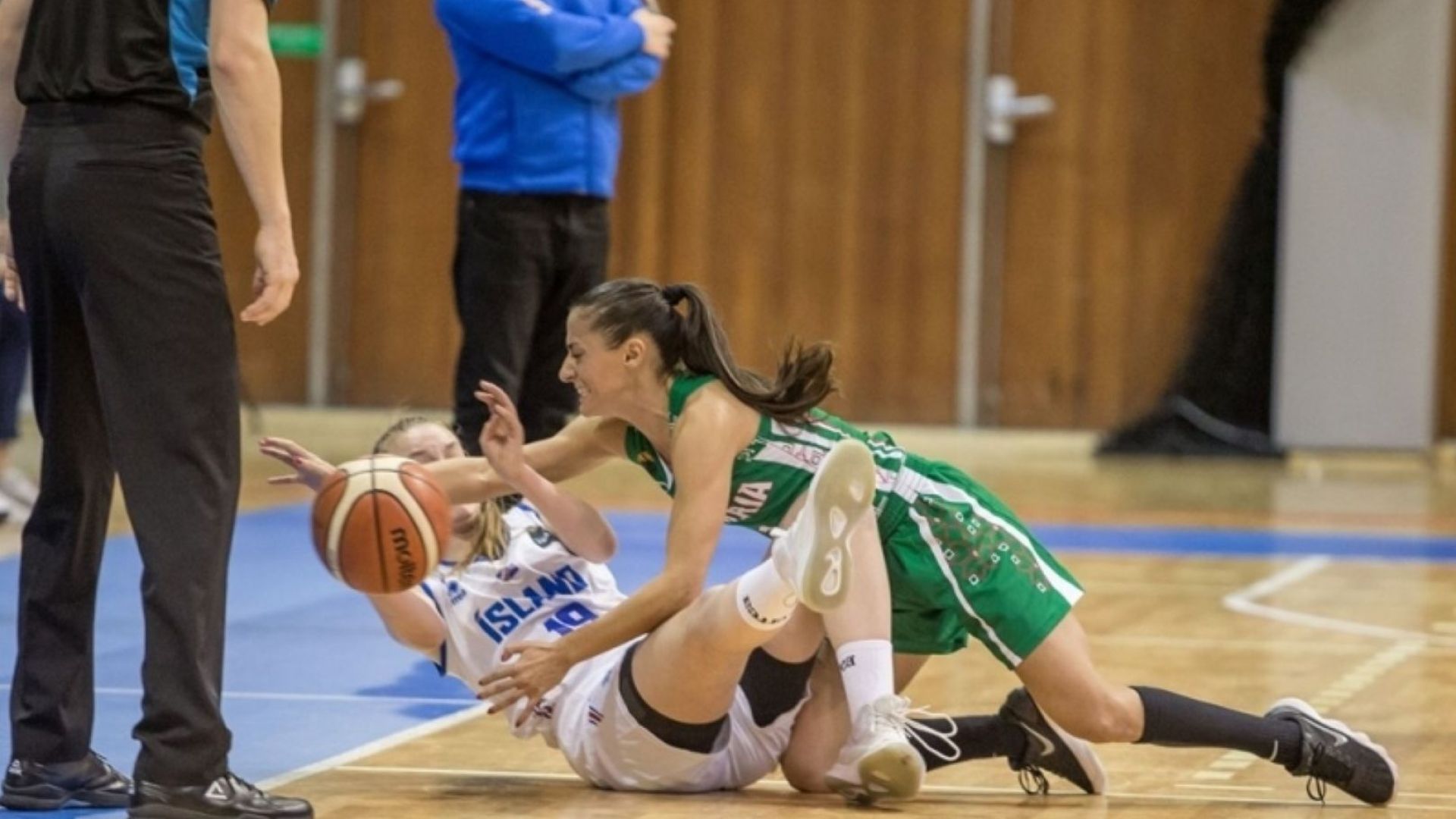 След 36 месеца, България отново записа победа на баскетбол при жените