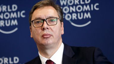  Сръбският президент Вучич признат в болница поради проблеми със сърцето 